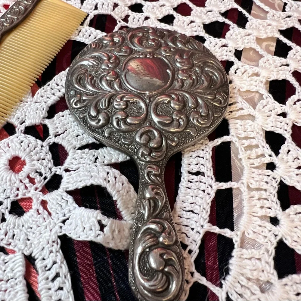 Antique small hand mirror and comb‎ set